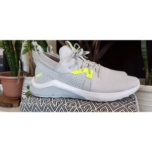 PUMA Emergence Lights Fade